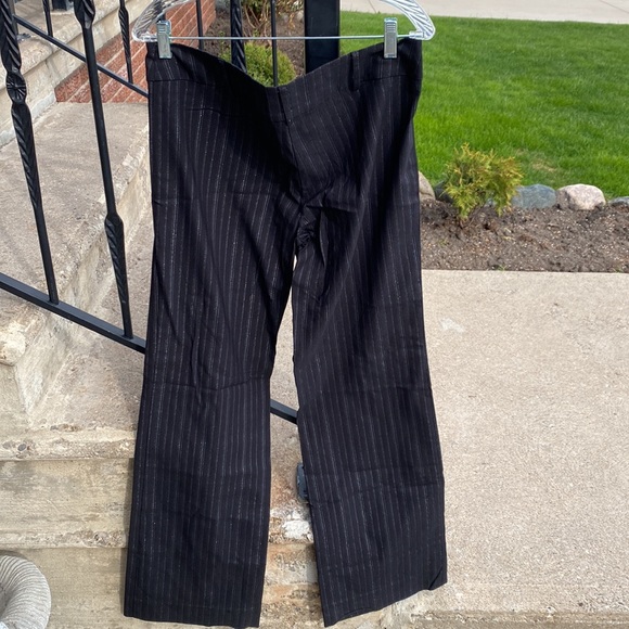 Le Chateau dress pant - Picture 2 of 4